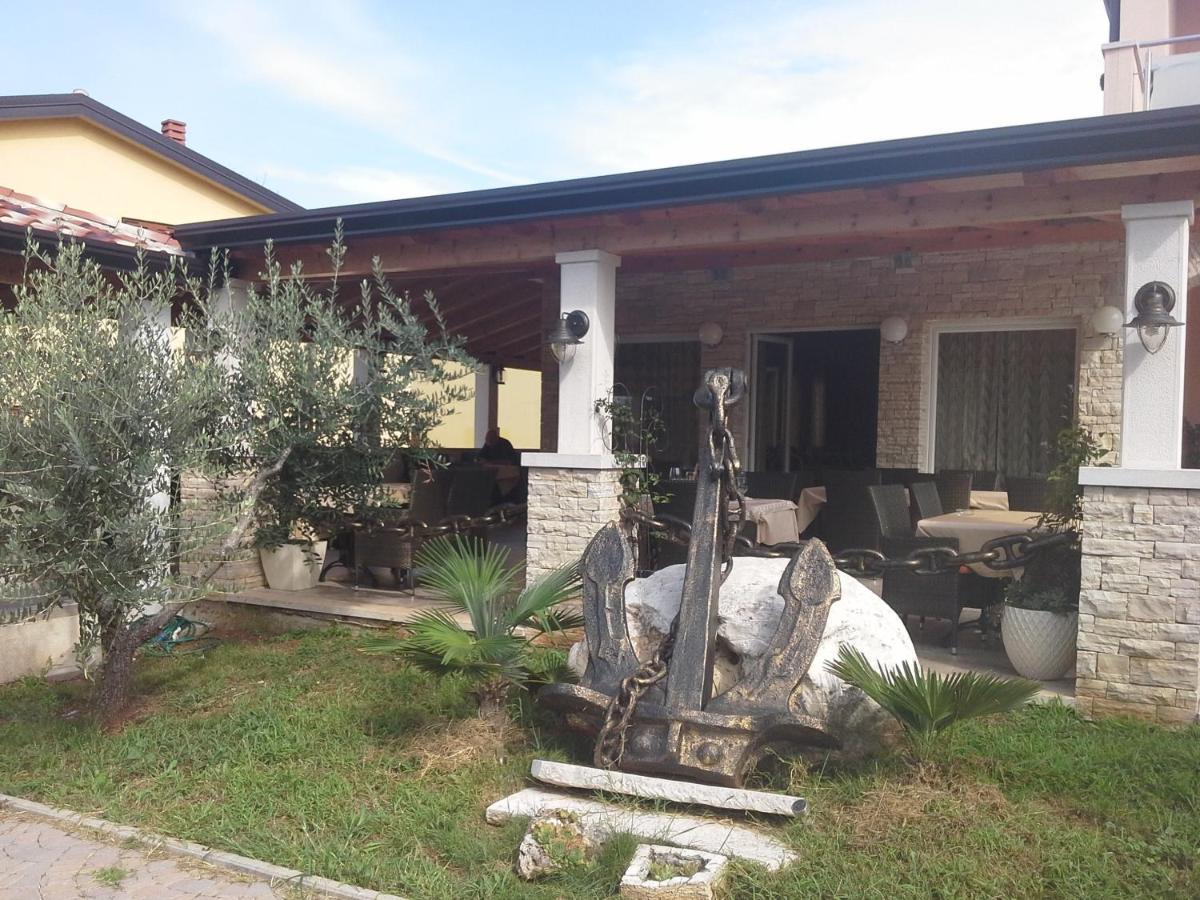 Villa Ancora Savudrija Extérieur photo